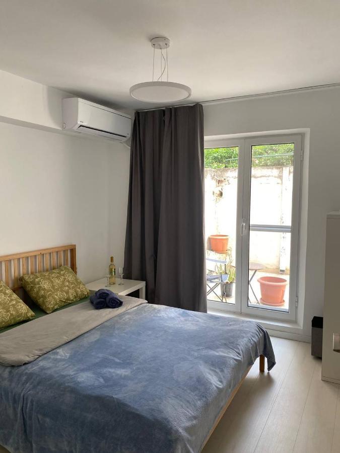 Okeanidon Apartment Athens Exterior photo